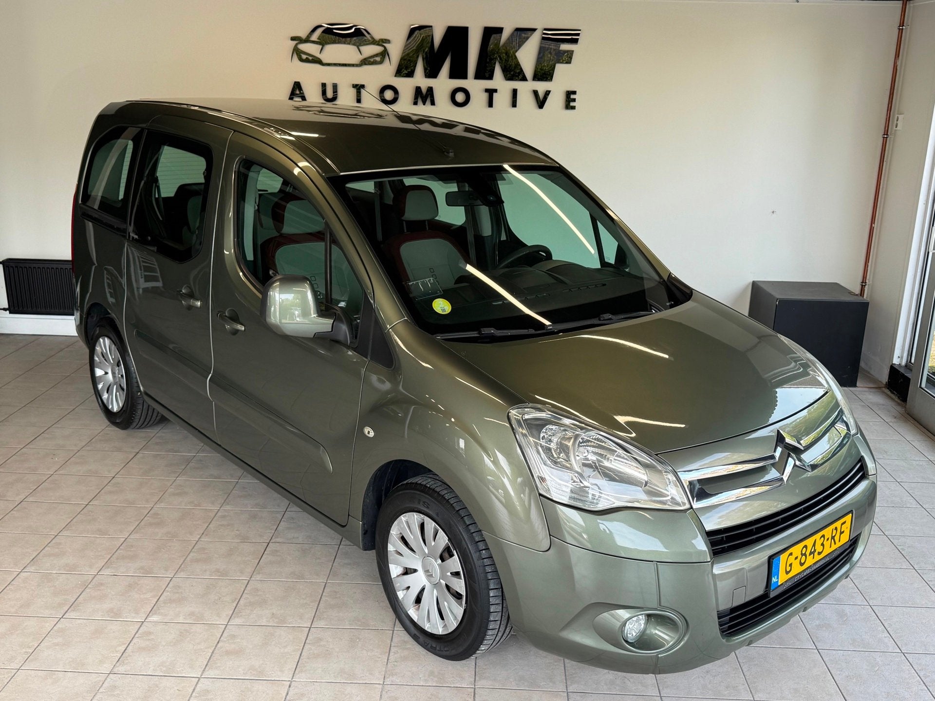 Citroen Berlingo 1.6-16V Multispace 2010 Airco|5-Zits|APK!, Auto's, Voorwielaandrijving, Gebruikt, 4 cilinders, Handgeschakeld