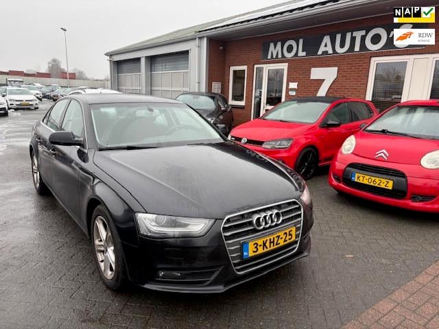 Audi A4 Limousine 1.8 TFSI Business Edition APK 05-2027, Voorwielaandrijving, Euro 5, Gebruikt, 4 cilinders