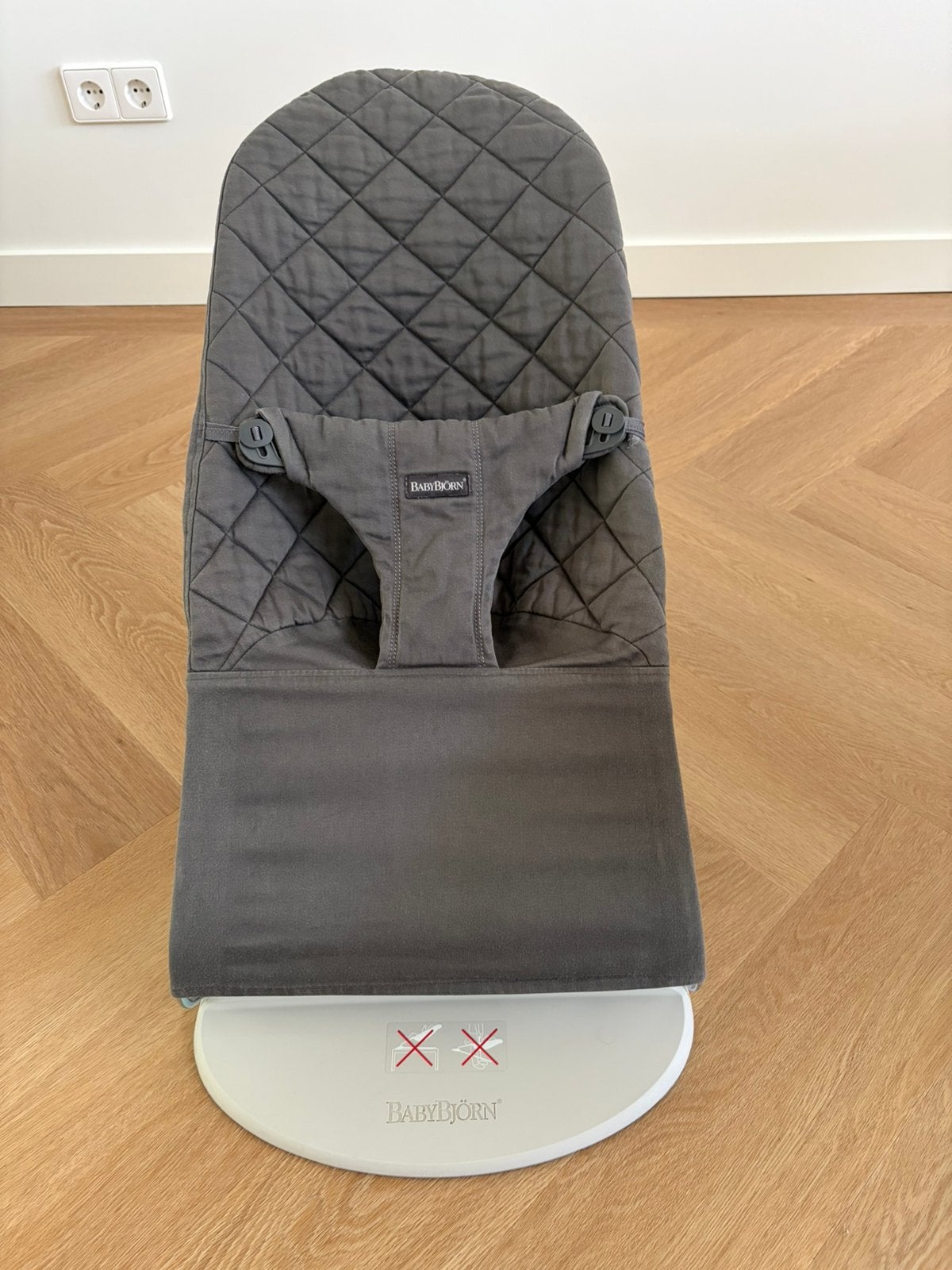 BabyBjörn Wipstoel Bliss Antracietgrijs, Kinderen en Baby's, Wipstoeltjes, Overige merken, Gebruikt, Wipstoel, Ophalen of Verzenden
