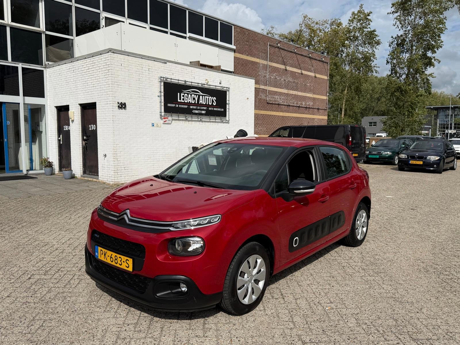 Citroen C3 1.2 PureTech Feel - Carplay - Navi - APK 07/2027, Auto's, Voorwielaandrijving, Dealer onderhouden, 1199 cc, 82 pk