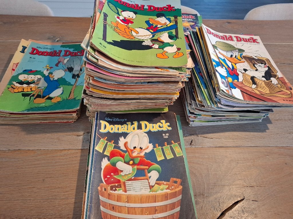 Donald Duck, Boeken, Gelezen, Ophalen of Verzenden, Donald Duck, Meerdere stripboeken