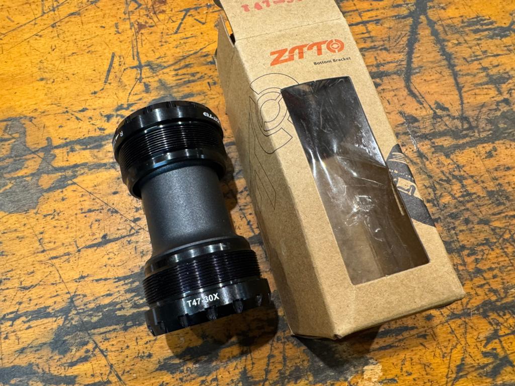 Zitto T47 30X trapas bottom bracket, Ophalen of Verzenden