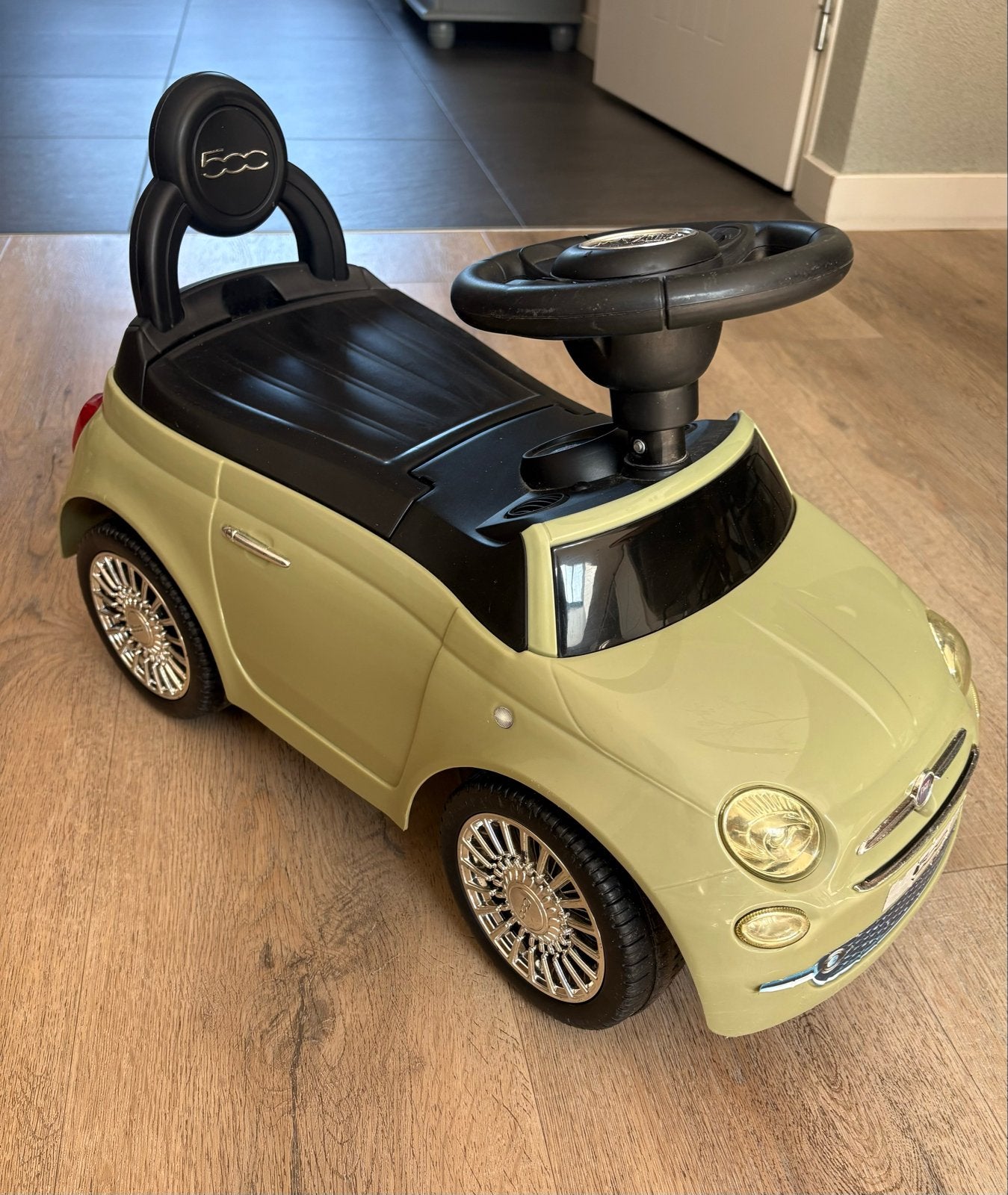 Fiat 500 loopauto voor kinderen, Ophalen, Zo goed als nieuw