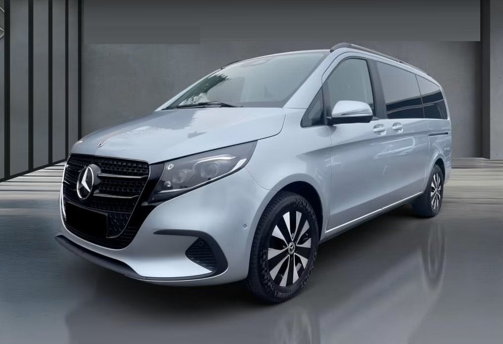 Mercedes-Benz V-Klasse 220d L2 Style Grijs Kenteken Distroni, Automaat, Gebruikt, Zwart, 4 cilinders