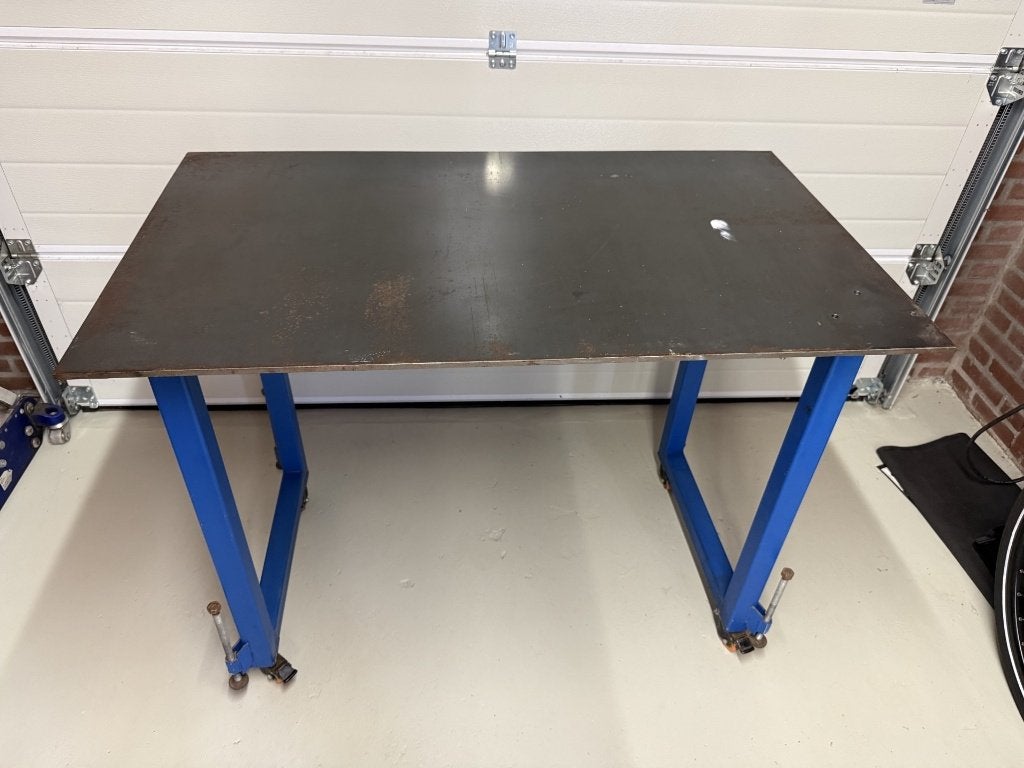 werktafel / lastafel., Doe-het-zelf en Verbouw, Werkbanken, Ophalen, Zo goed als nieuw, 120 tot 170 cm