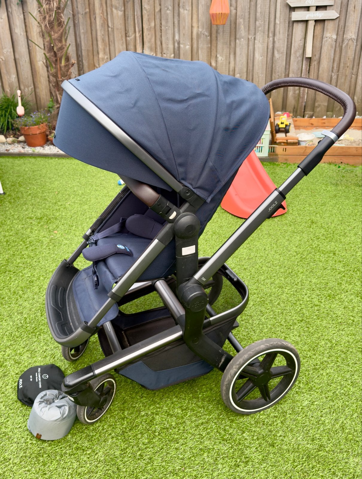 Joolz Day Plus Navy Blue - Complete Set, Kinderen en Baby's, Kinderwagens en Combinaties, Zo goed als nieuw, Verstelbare duwstang