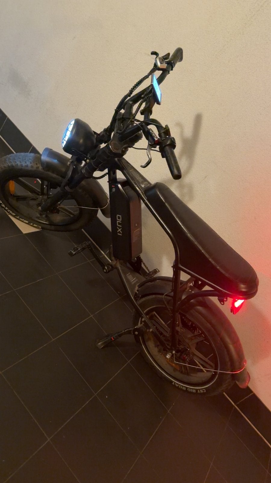 Fatbike V8, 59 cm of meer, Ophalen, Zo goed als nieuw, Overige merken