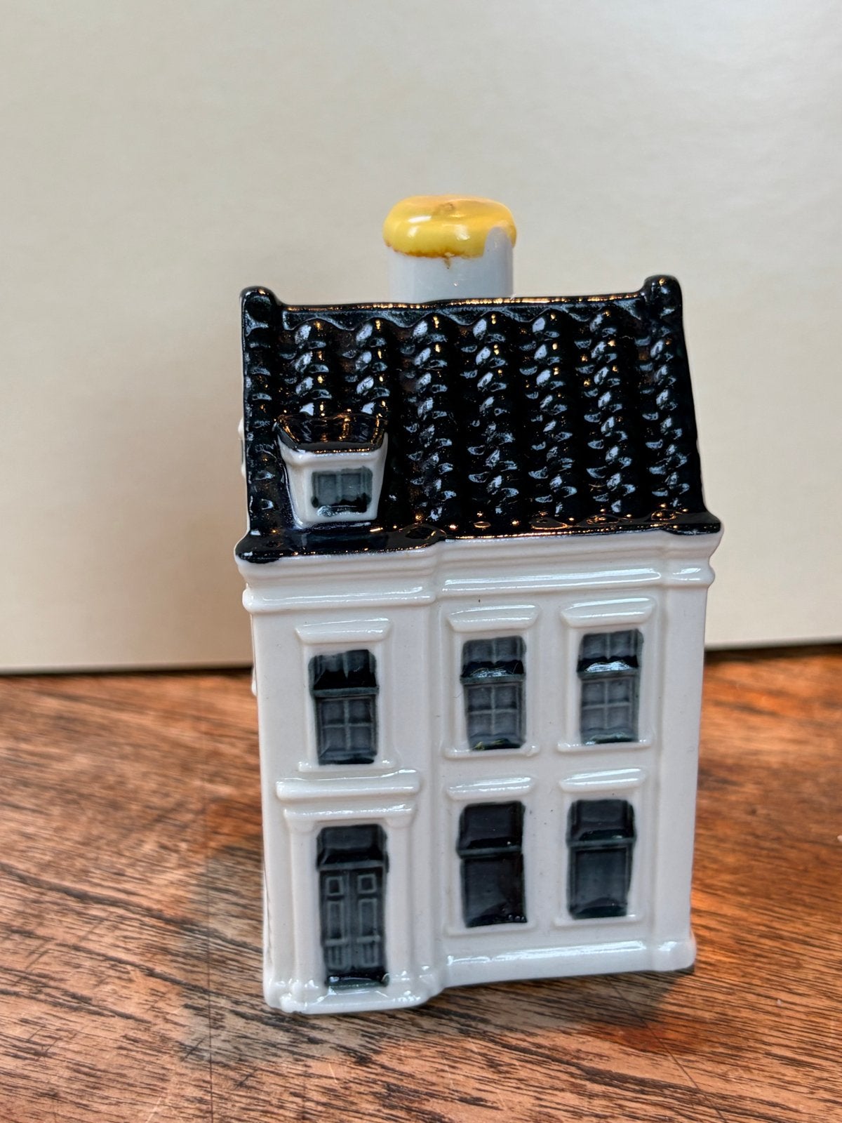 KLM BOLS Delfts Blauw huisje nr. 98 ‘Kleine houtweg Haarlem’, Ophalen of Verzenden, Zo goed als nieuw