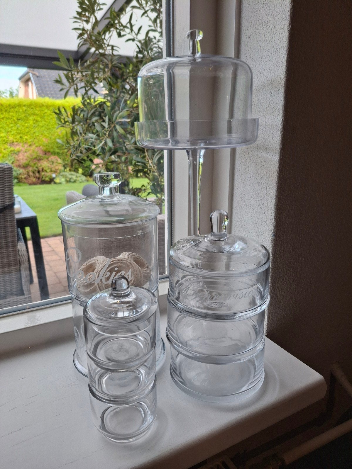 Glazen potten en etagère - decoratief en functioneel, Ophalen of Verzenden, Gebruikt, Glas, Modern