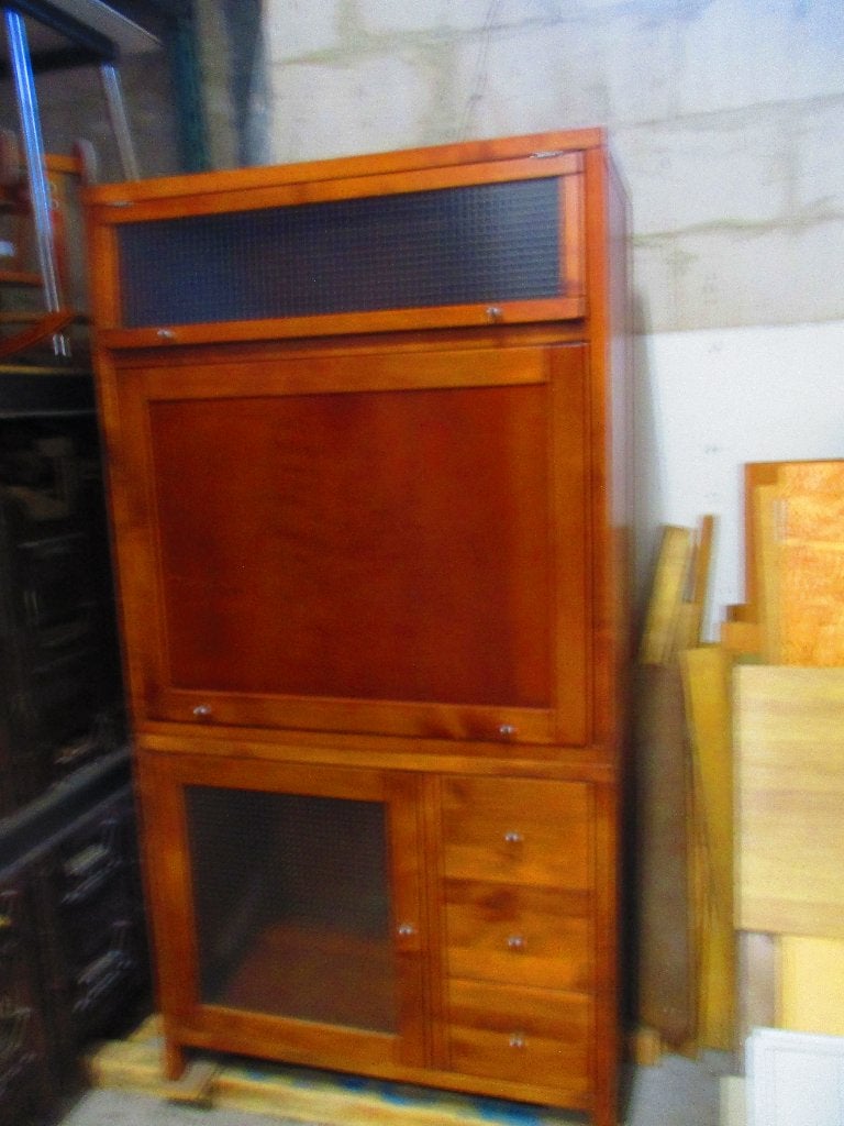Kast in kersen voor o.a.  TV, radio, spelers ,platen, Ophalen, Gebruikt, Kersenhout, 150 tot 200 cm