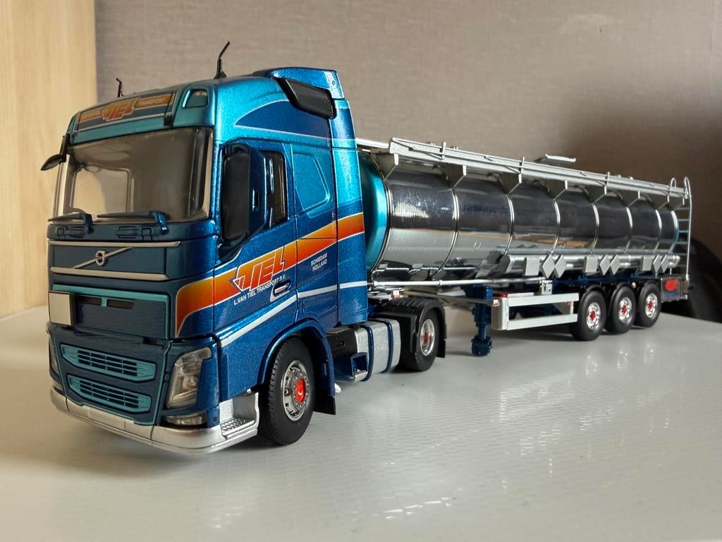 Volvo FH4 globetrotter tankwagen., Ophalen of Verzenden, Zo goed als nieuw, Bus of Vrachtwagen, Tekno