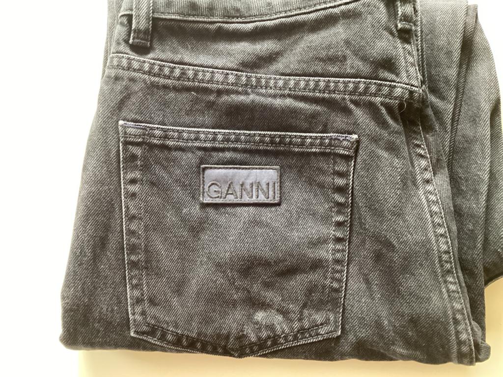 Ganni Misyy Cropped Jeans W29/34L - Zwart, Verzenden, Nieuw, Zwart, W28 - W29 (confectie 36)