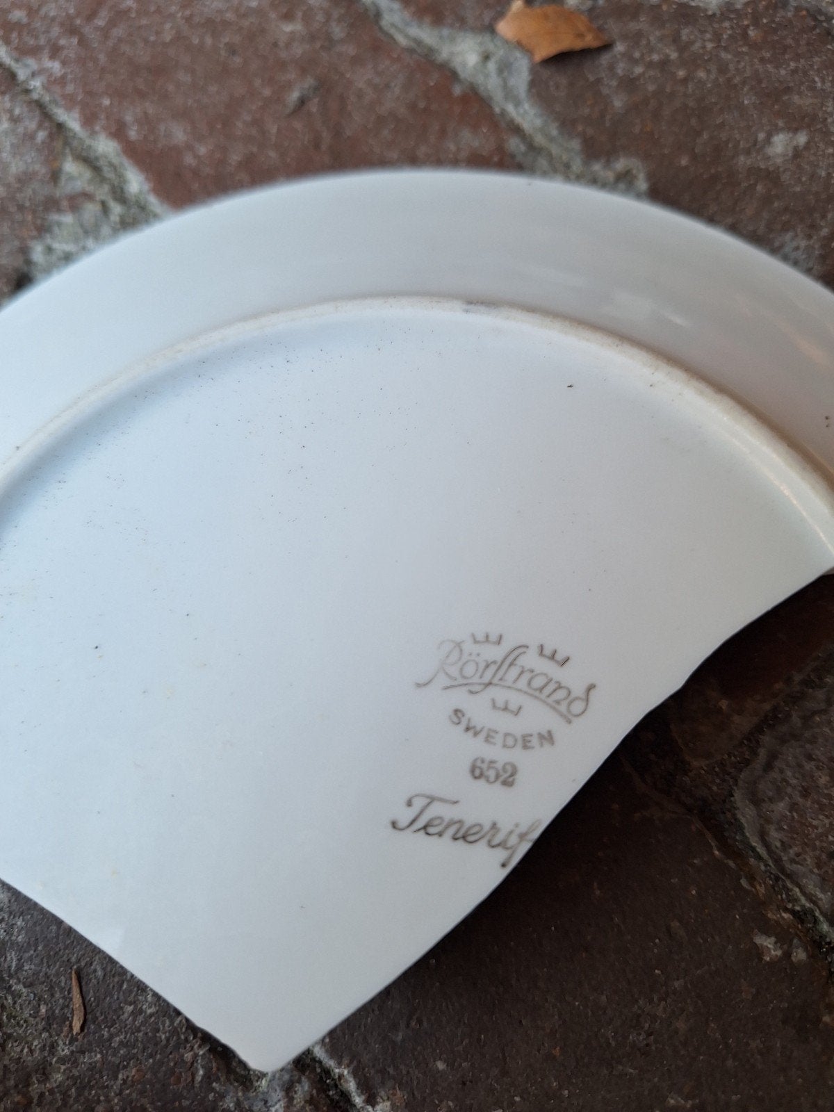 Gebroken servies (porselein) voor mozaïek of upcycling, Ophalen