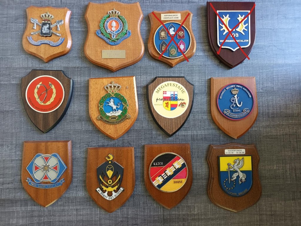 10 Defensie, Landmacht wapenschildjes, Verzamelen, Ophalen of Verzenden, Landmacht, Nederland, Embleem of Badge