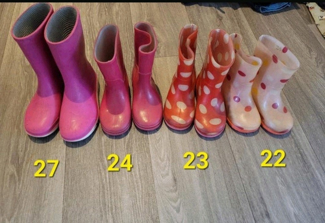 Regenlaarsjes €2,- per paar, Ophalen of Verzenden, Jongen of Meisje
