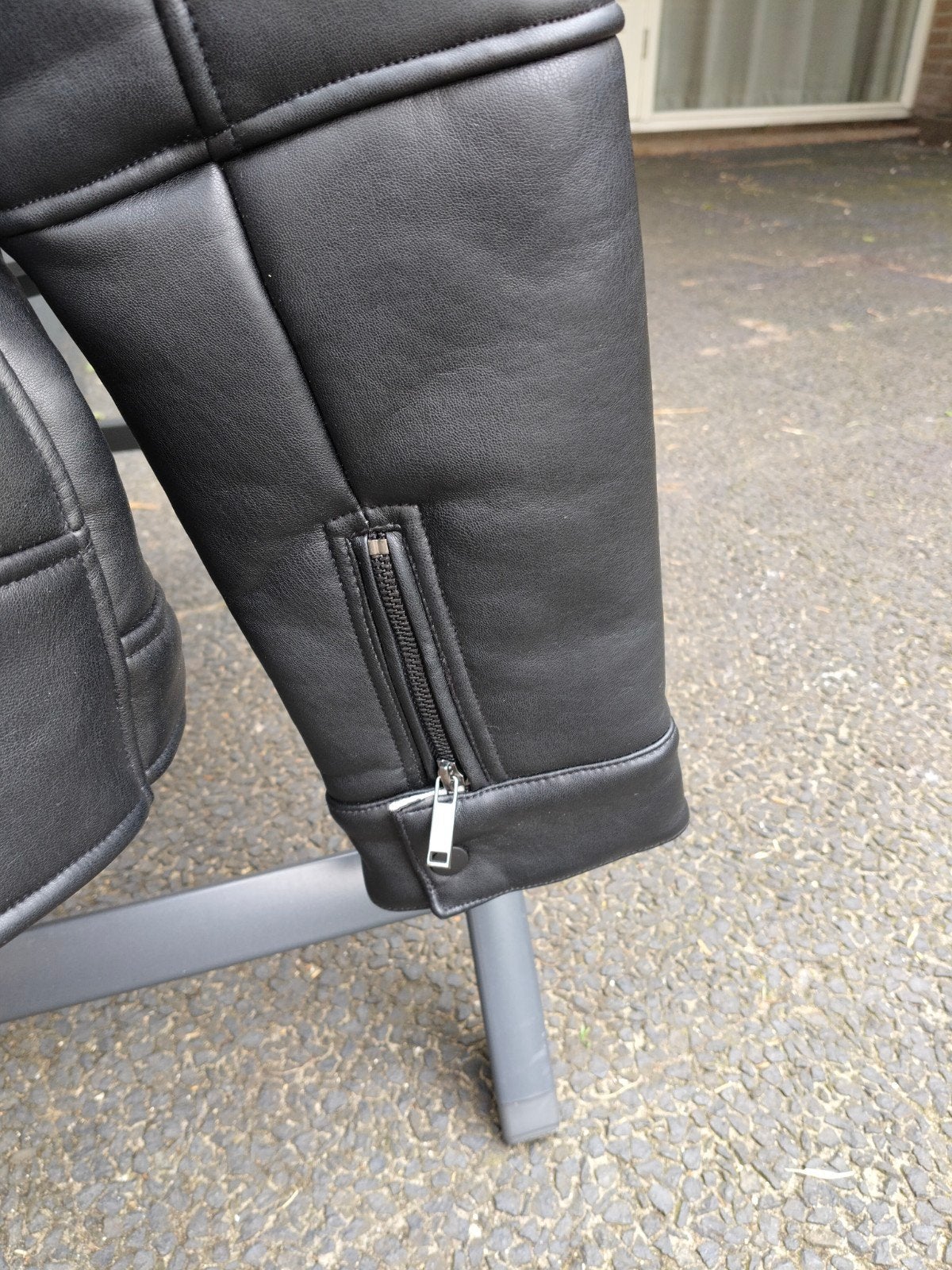 zwarte nepleren jas met teddykraag, Ophalen, Maat 52/54 (L), Zara, Zwart