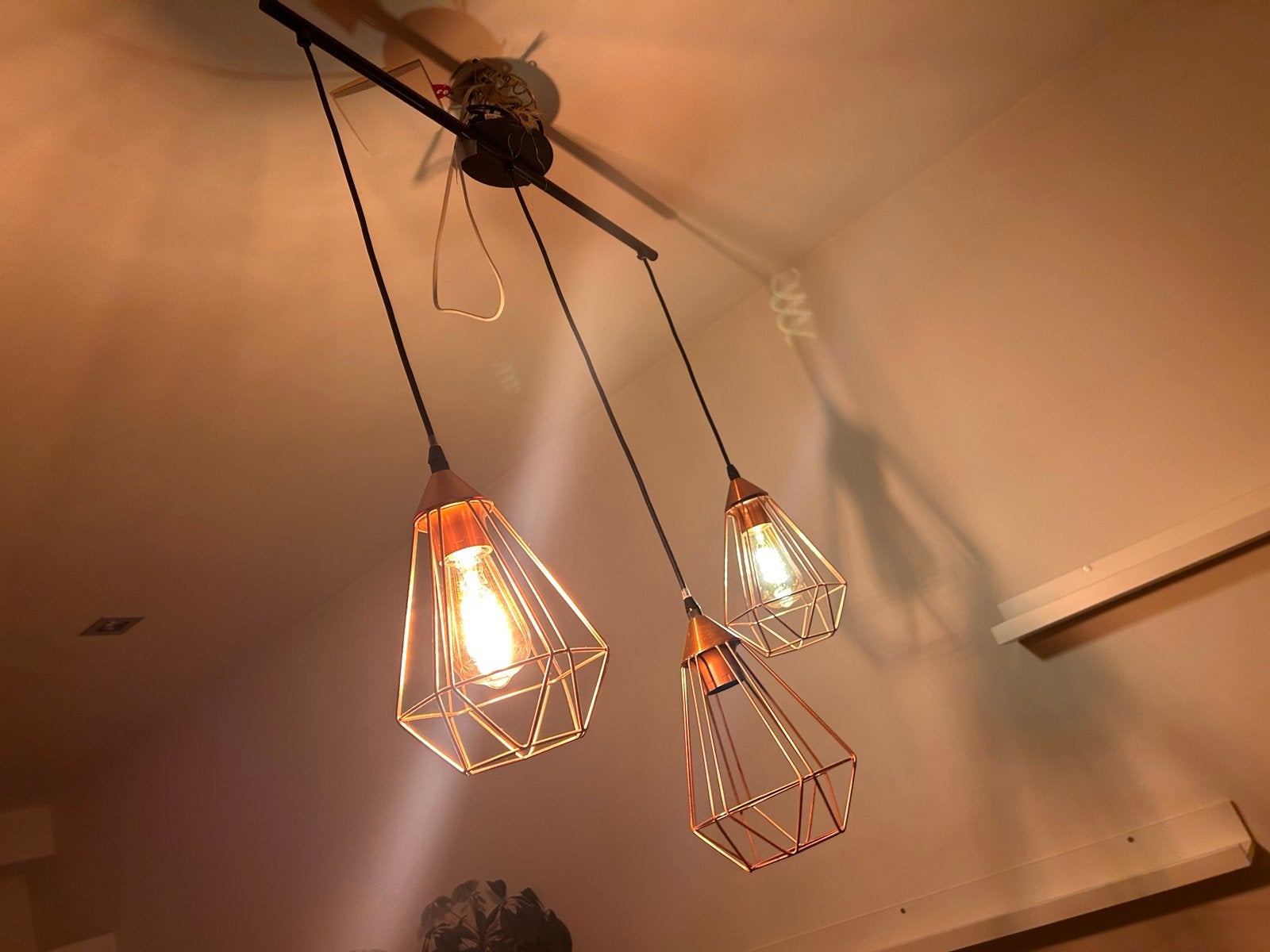 Moderne hanglamp met 3 spots - koperkleurig, Ophalen, Gebruikt, Metaal