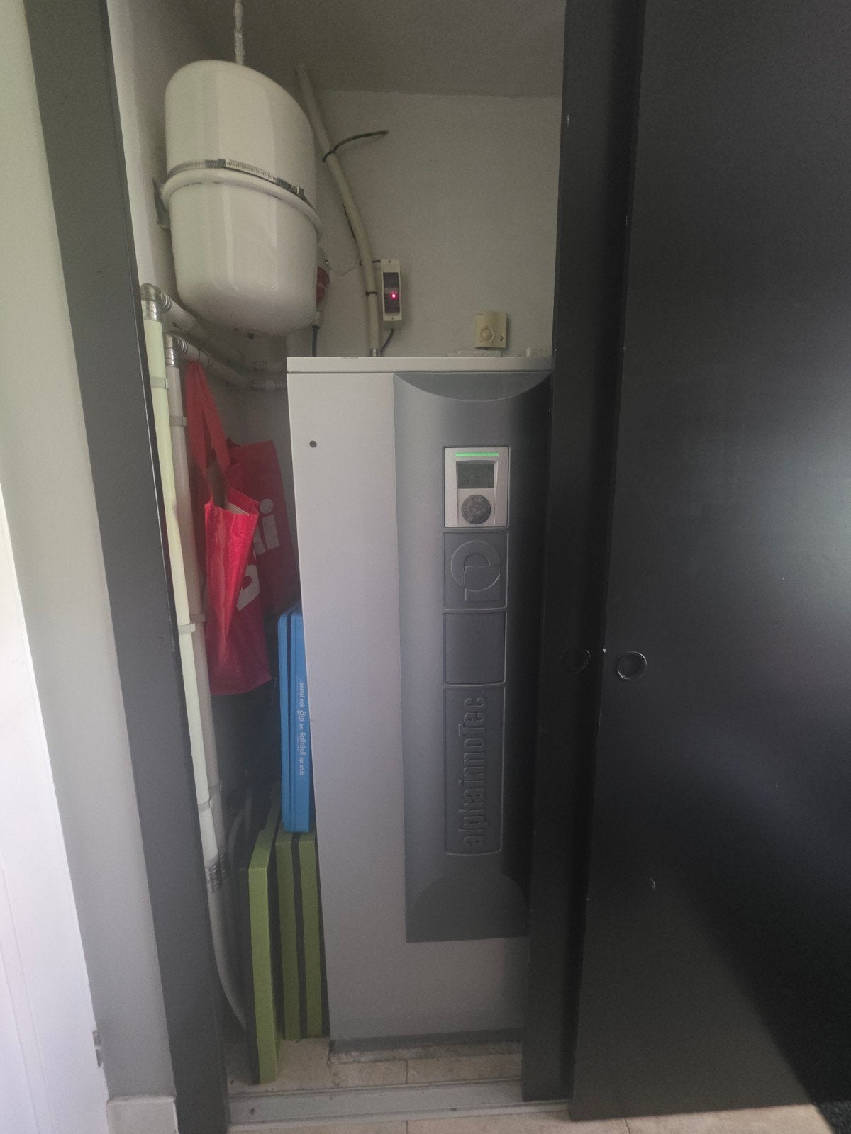 Alpha Innotec SWC 120H K Warmtepomp, Doe-het-zelf en Verbouw, Ophalen