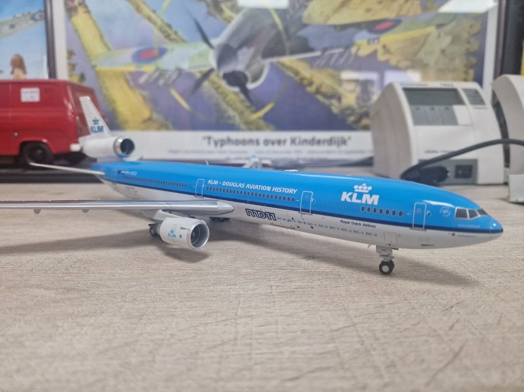 Diecast Trading | 1:200 MCD Douglas MD11 - PH-KCD, Verzamelen, Luchtvaart en Vliegtuigspotten, Verzenden, Zo goed als nieuw, Schaalmodel