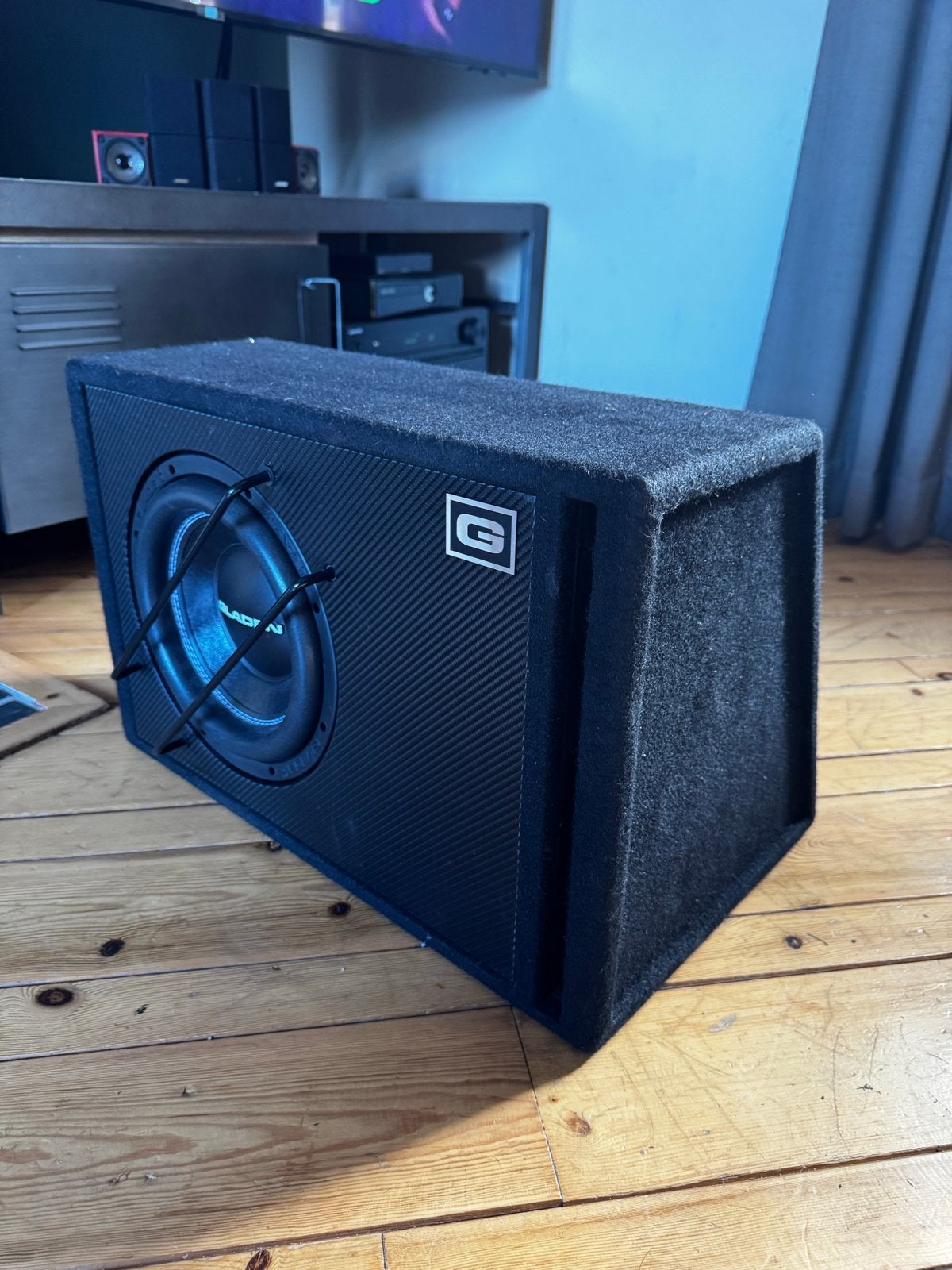 Gladen Subwoofer - Krachtige Bass voor in de Auto, Auto diversen, Ophalen of Verzenden, Zo goed als nieuw