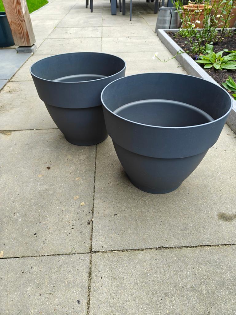 2x Bloempot van Elho (kunststof), Ophalen