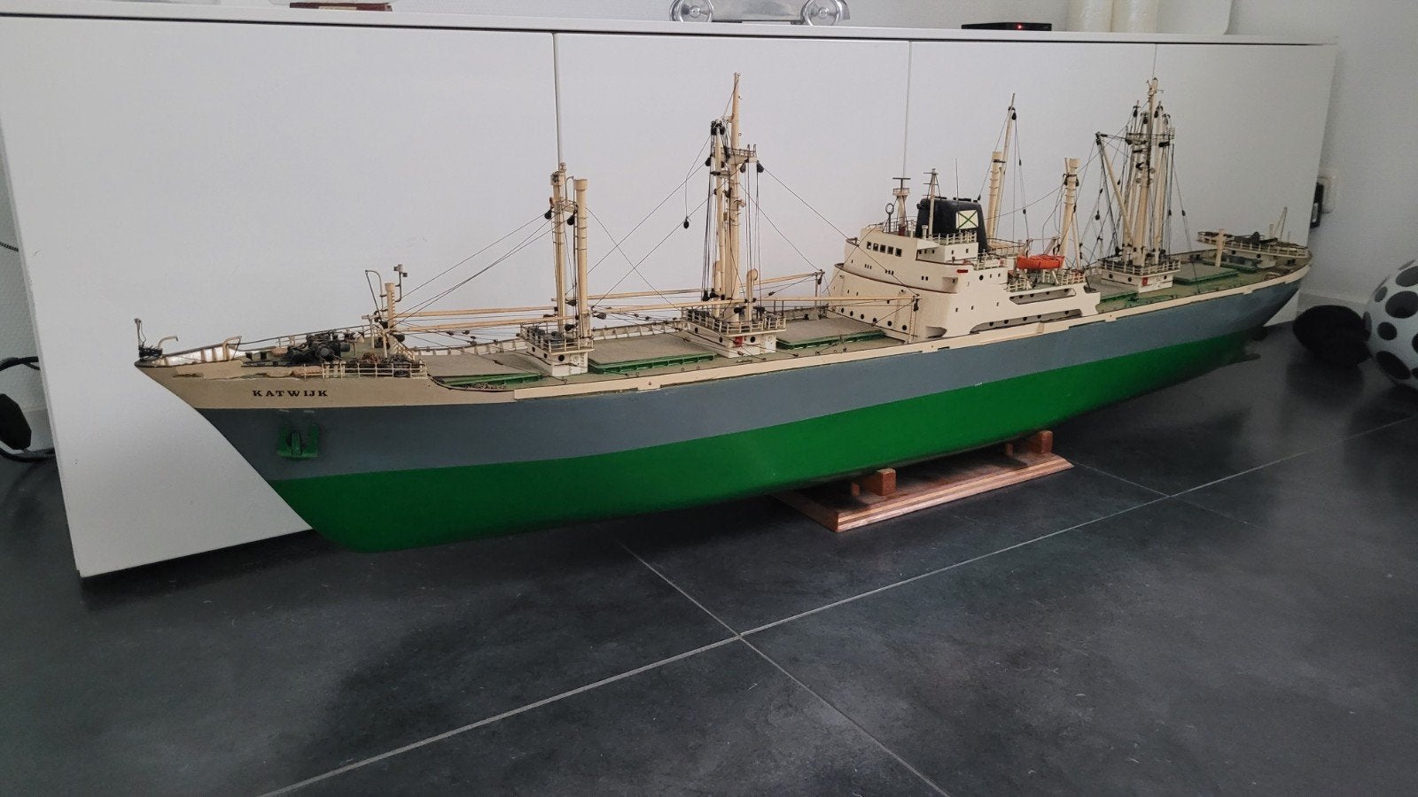 vrachtschip Katwijk 164x18 cm. inruil sleepboot mogelijk, Ophalen