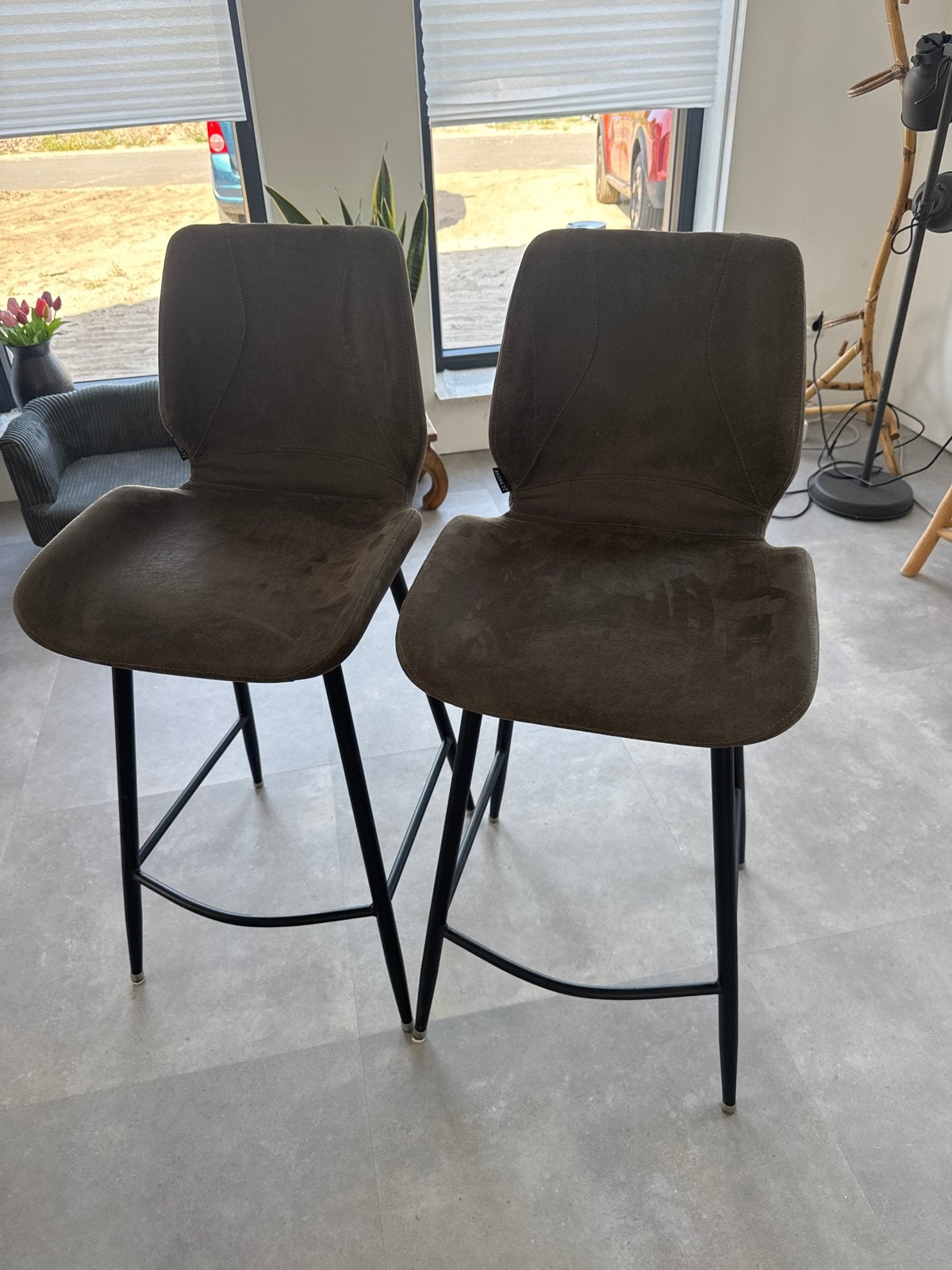 2x Bronx 71 barkrukken, zithoogte 67 cm, Ophalen, Gebruikt, 60 tot 90 cm, Metaal