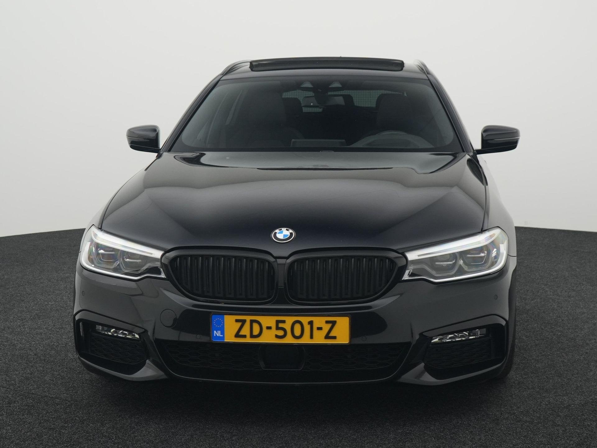 BMW 5-serie Touring 530i Executive, Auto's, Automaat, Gebruikt, Euro 6, 4 cilinders