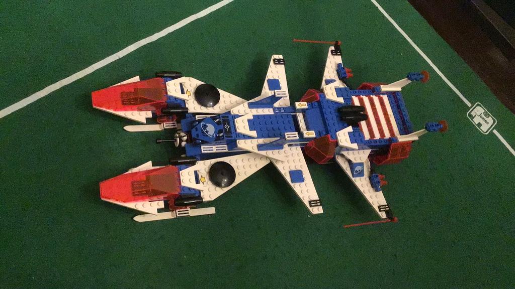 LEGO Classic Space 6973 Deep Freeze Defender met instructies, Gebruikt, Lego, Ophalen of Verzenden, Complete set