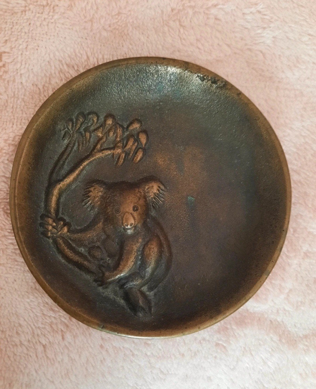 Vintage bronzen schaaltje met koala reliëf, Antiek en Kunst, Ophalen of Verzenden