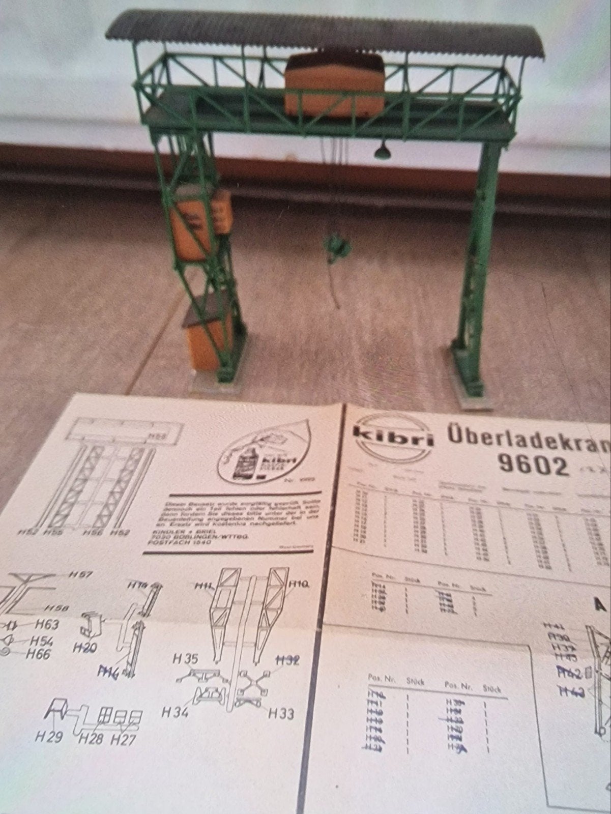KIBRI HO 9602 OVERLAADKRAAN, Hobby en Vrije tijd, Modeltreinen | H0, Ophalen of Verzenden, Gelijkstroom of Wisselstroom, Brug, Tunnel of Gebouw