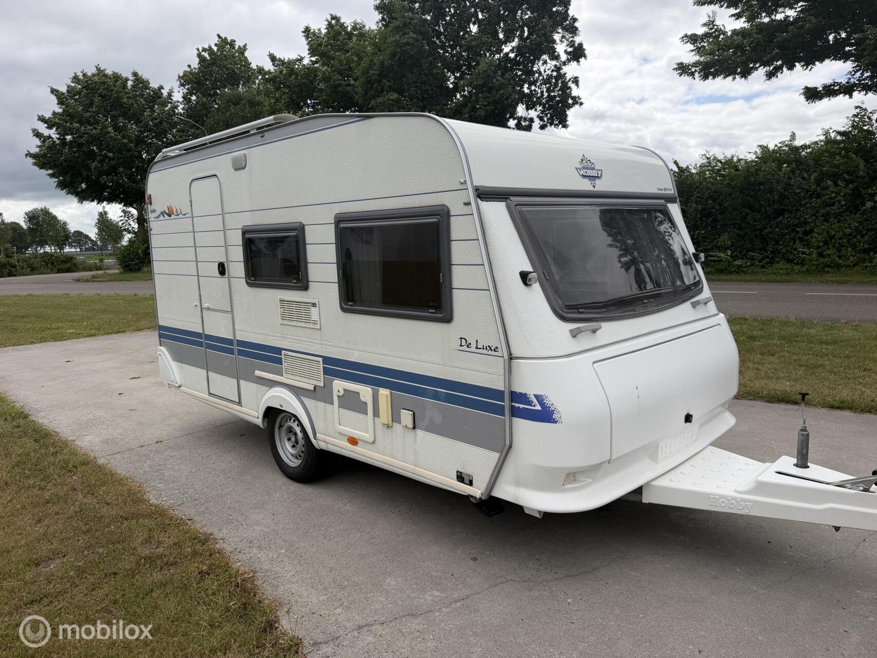 Hobby 400 KB|stapelbed| Bovag| airco| voortent, Overige typen, Hobby, Bedrijf, 750 - 1000 kg