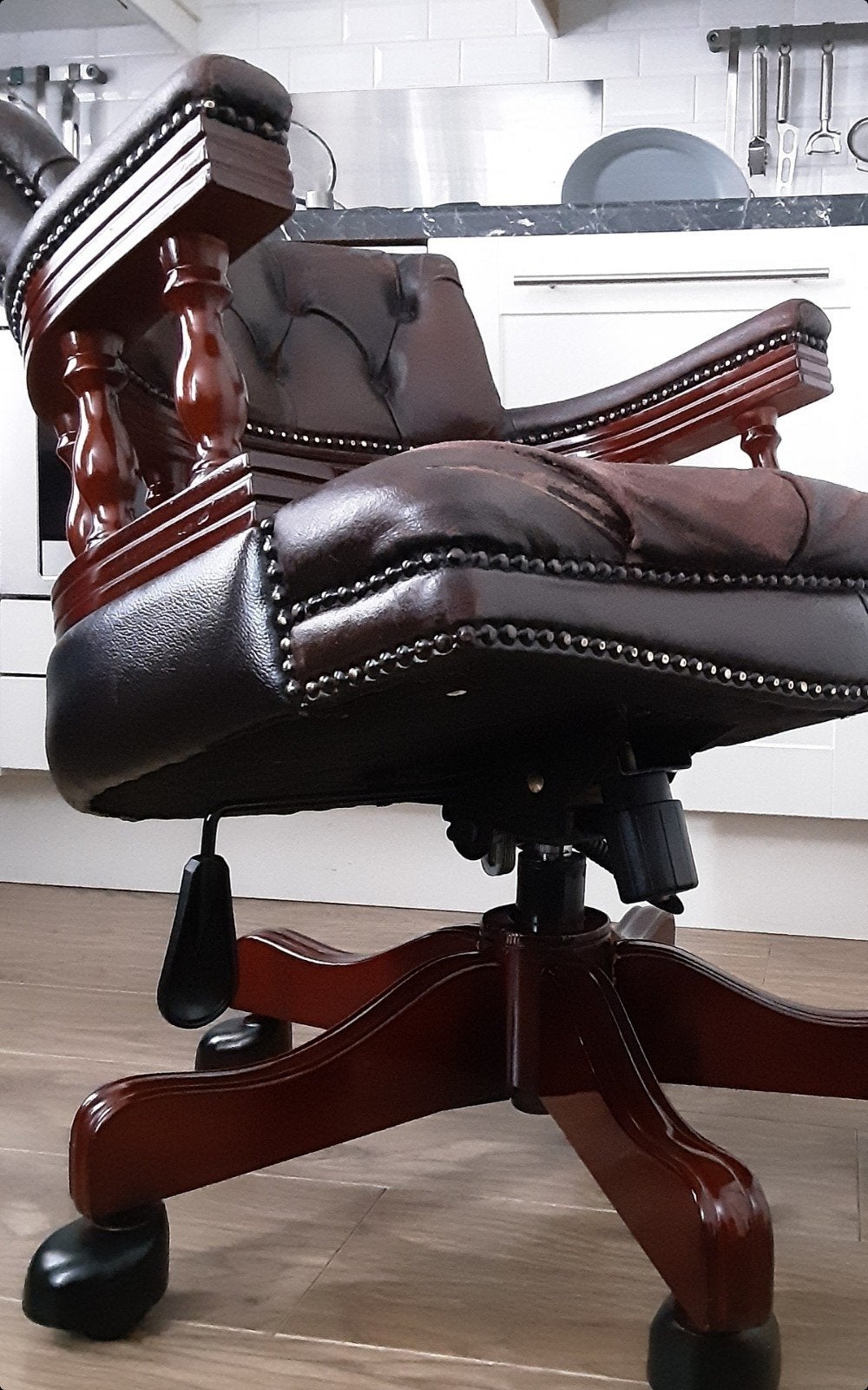 Chesterfield Captain's Office Chair Bureaustoel, Ophalen
