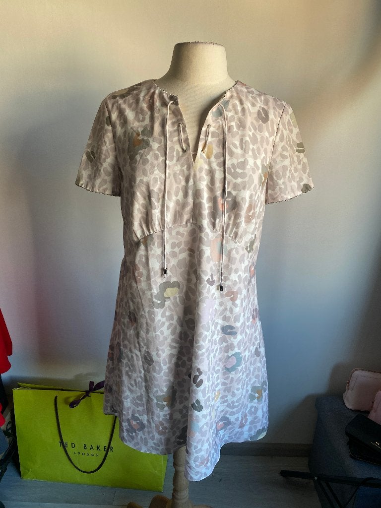 Ted Baker jurk maat 2 (38) met dierenprint, Maat 38/40 (M), Meerkleurig, Ophalen of Verzenden, Zo goed als nieuw