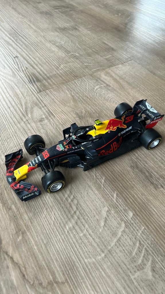 Red bull f1 speelgoedauto, Hobby en Vrije tijd, Modelauto's | 1:24, Ophalen of Verzenden, Zo goed als nieuw, Auto, Overige merken