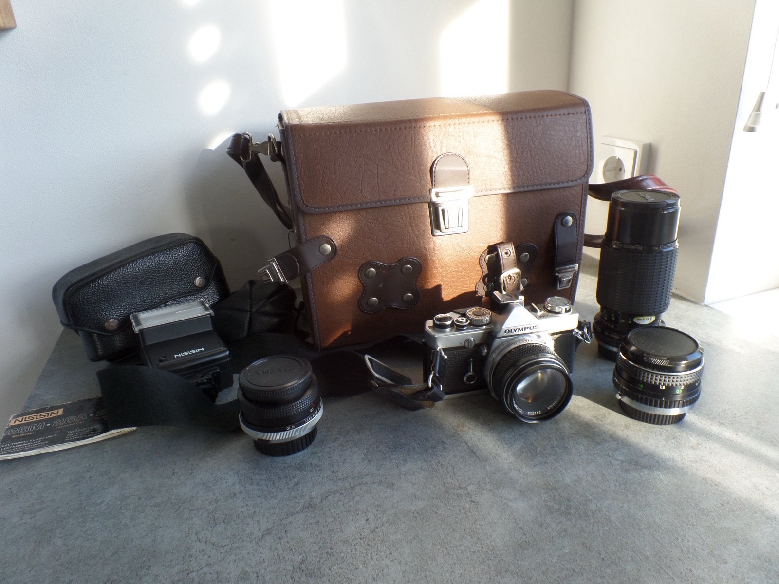 Olympus OM-1 met 4 lenzen, Audio, Tv en Foto, Ophalen of Verzenden, Gebruikt, Spiegelreflex, Olympus