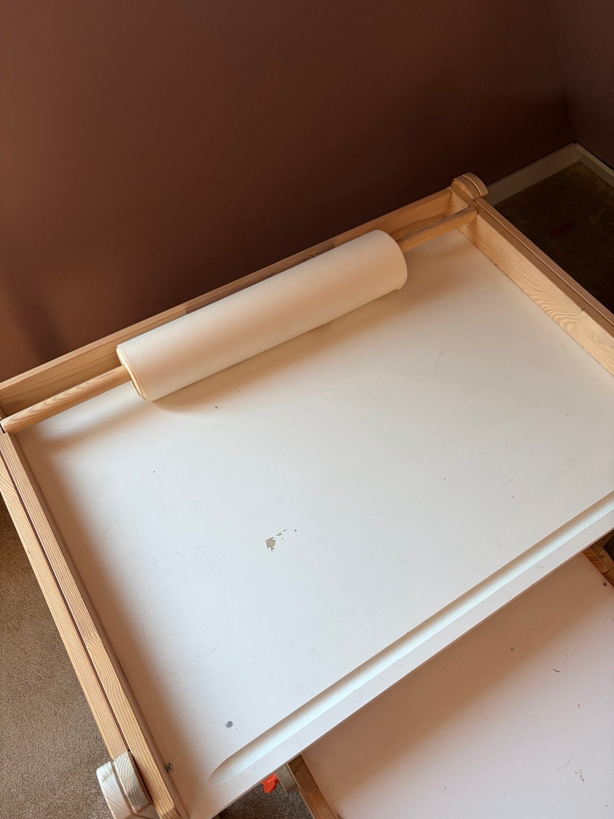Verstelbaar kinder bureautje met kruk en tekenpapier, Ophalen, Gebruikt, Tafel(s) en Stoel(en)