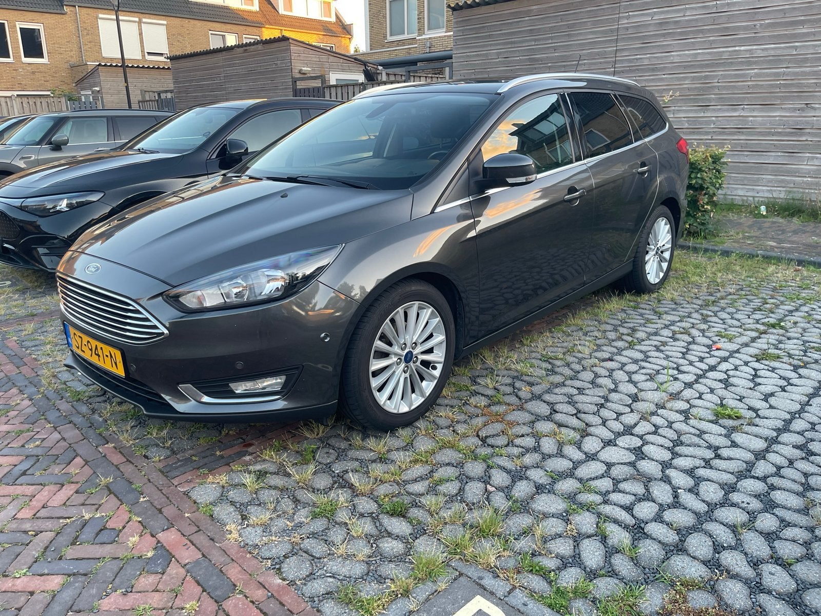 Ford Focus 125pk 2018 Nieuwe APK Apple/Android Carplay, Auto's, Ford, Zwart, Origineel Nederlands, Handgeschakeld, 1216 kg