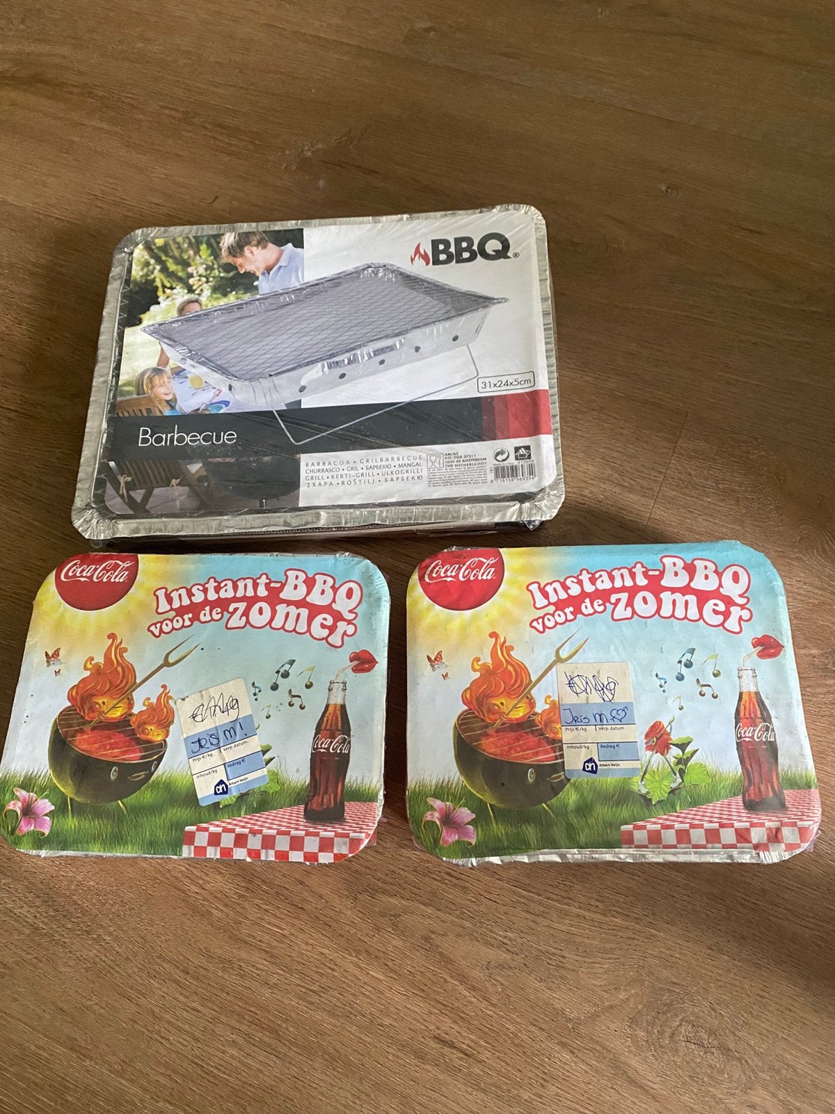 3 wegwerp barbeque nieuw, Ophalen, Nieuw