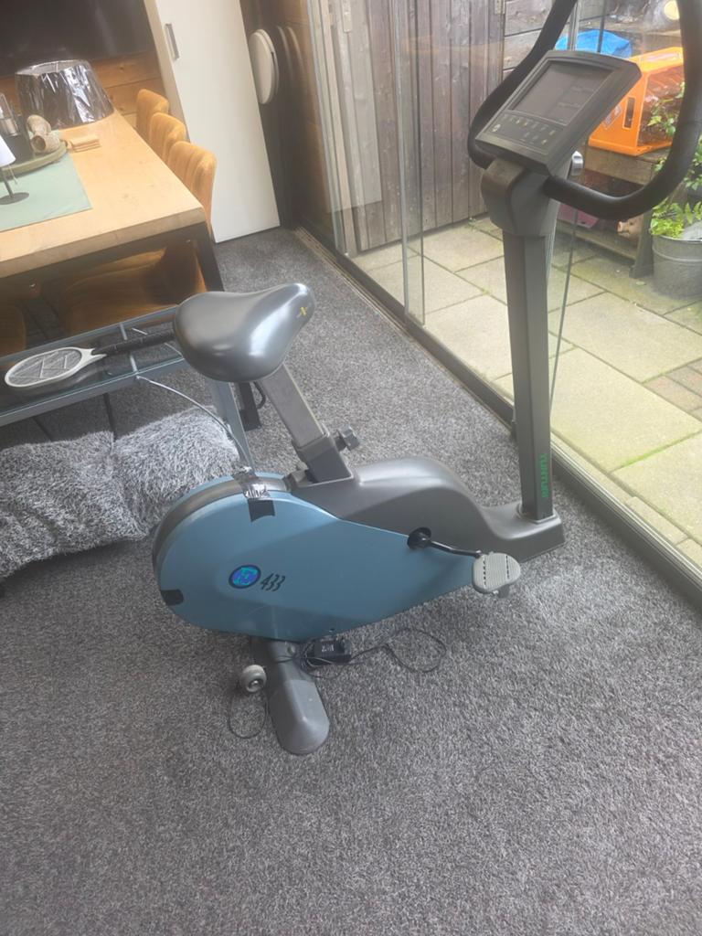 Tunturi Hometrainer F433 - Gebruikt, Gebruikt, Ophalen of Verzenden, Metaal, Benen