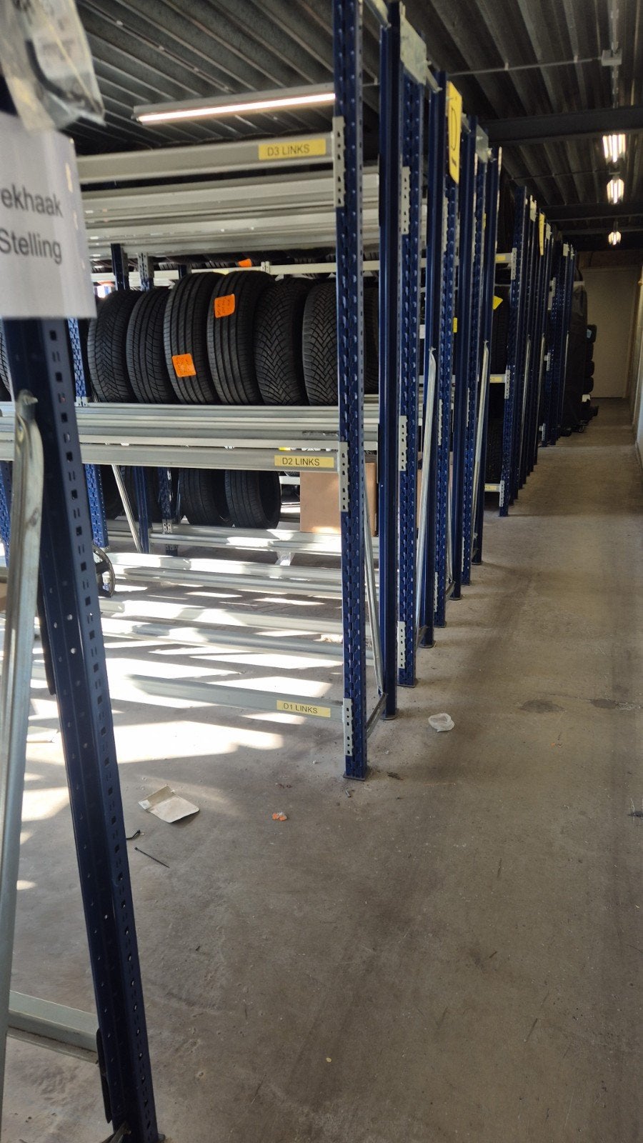 Bandenstellingen als nieuw - 4 staanders, 48 liggers, Ophalen of Verzenden