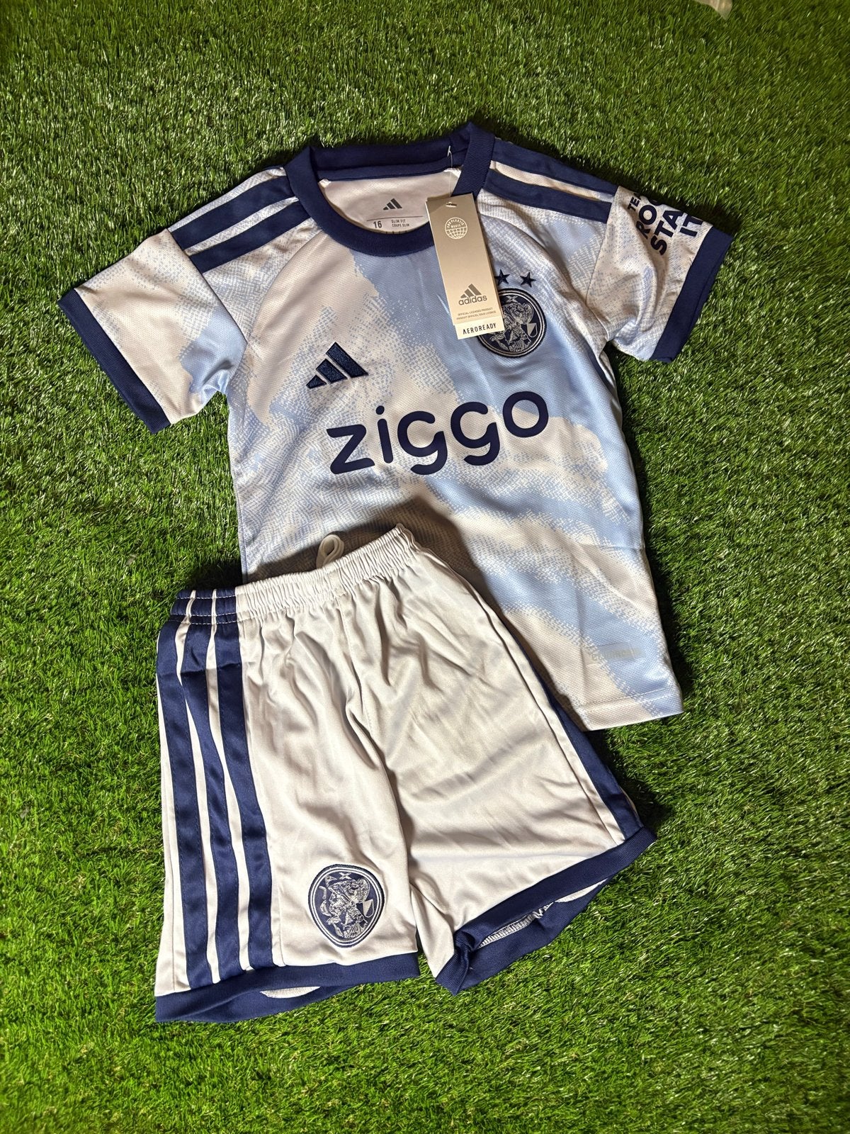 Ajax uit tenue 2026/2027, Ophalen of Verzenden, Nieuw, Jongen