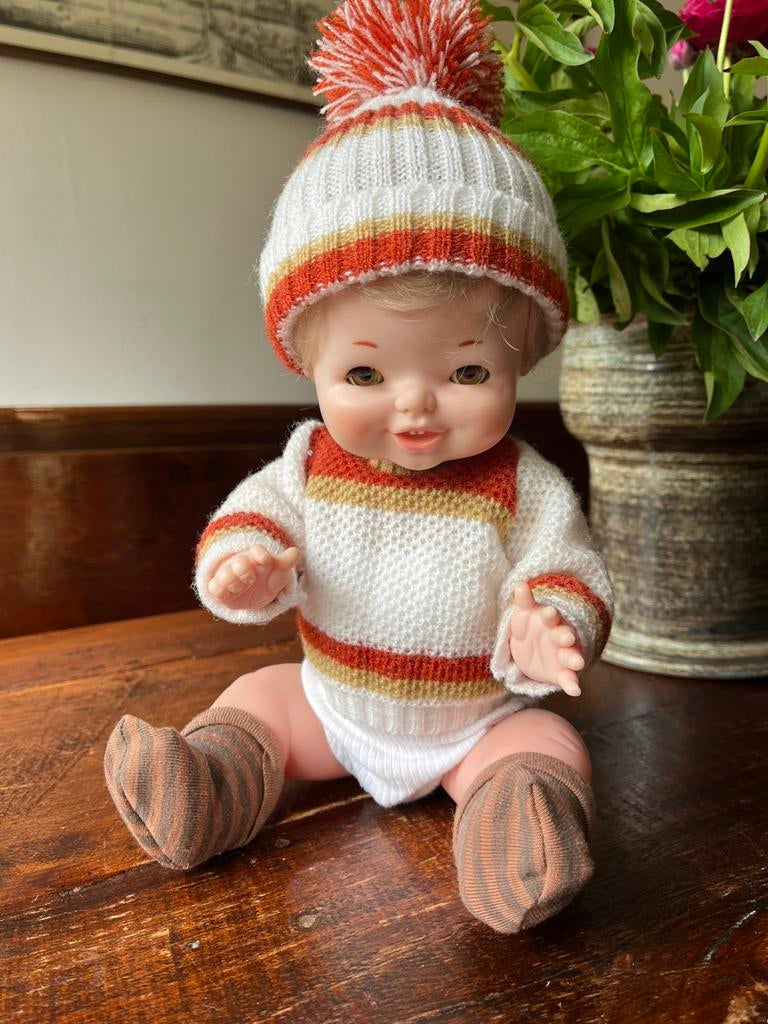 Famosa jongens pop, 35 cm, Ophalen of Verzenden, Zo goed als nieuw, Pop