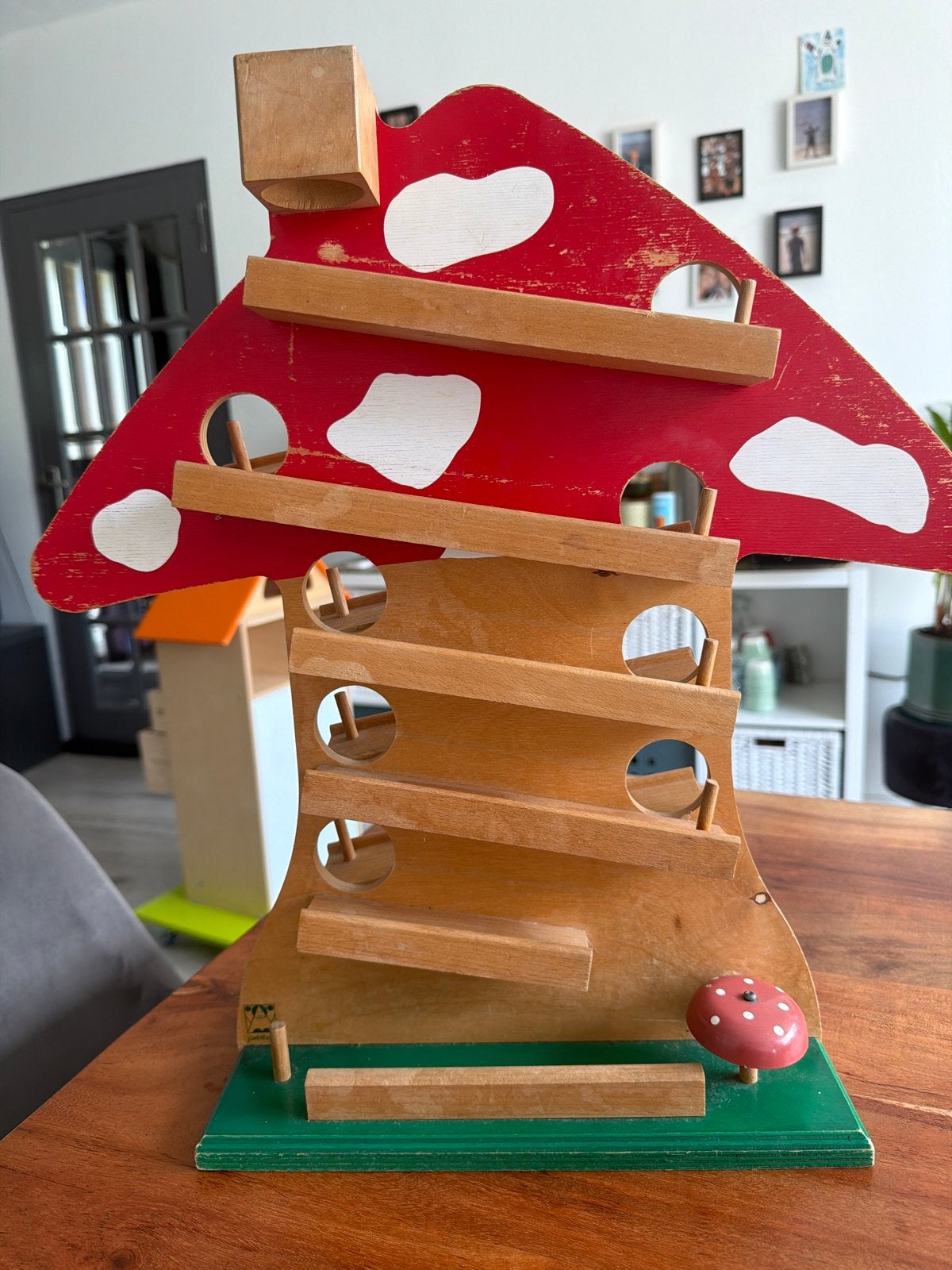 Houten paddestoel knikkerbaan Janbibejan, Ophalen of Verzenden, Gebruikt, Jongen of Meisje