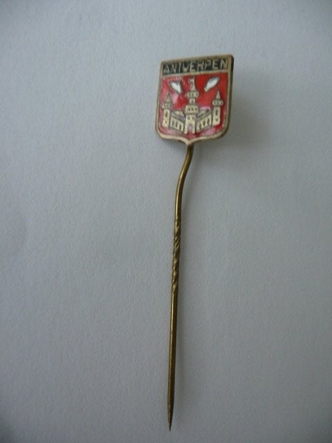 oud emaille speldje - ANTWERPEN, Ophalen of Verzenden, Gebruikt, Stad of Land, Speldje of Pin