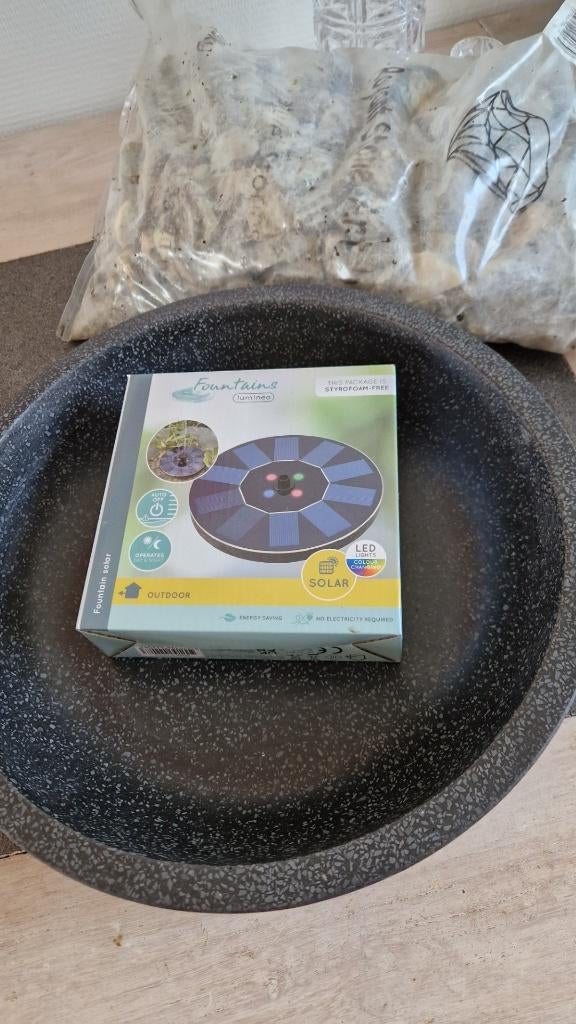 Grote tuin vaas natural steen+solar fontein+zak stenen, Ophalen, Nieuw