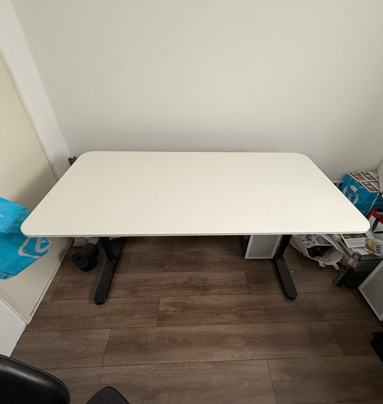 Bekant Ikea bureau 160x80, Huis en Inrichting, Ophalen, 160 cm, Hout, In hoogte verstelbaar