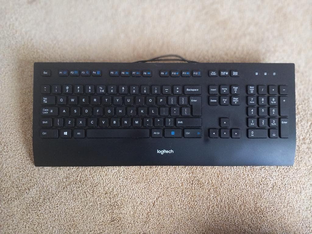 Toetsenbord Logitech K280e, Computers en Software, Toetsenborden, Ophalen, Gebruikt, Qwerty, Logitech toetsenbord