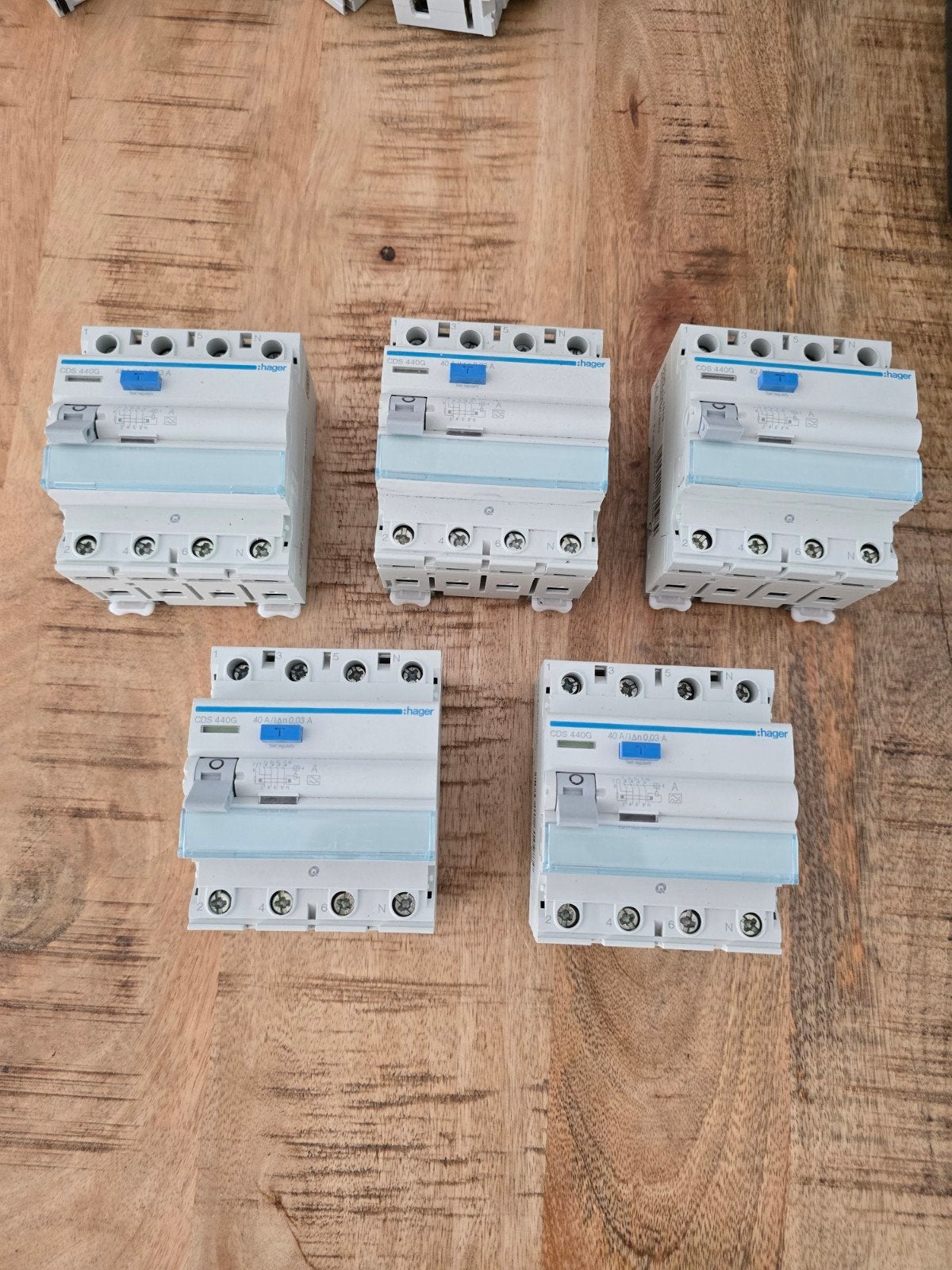 Hager quickbusbar aardlekschakelaar cds440g, Ophalen of Verzenden, Overige typen