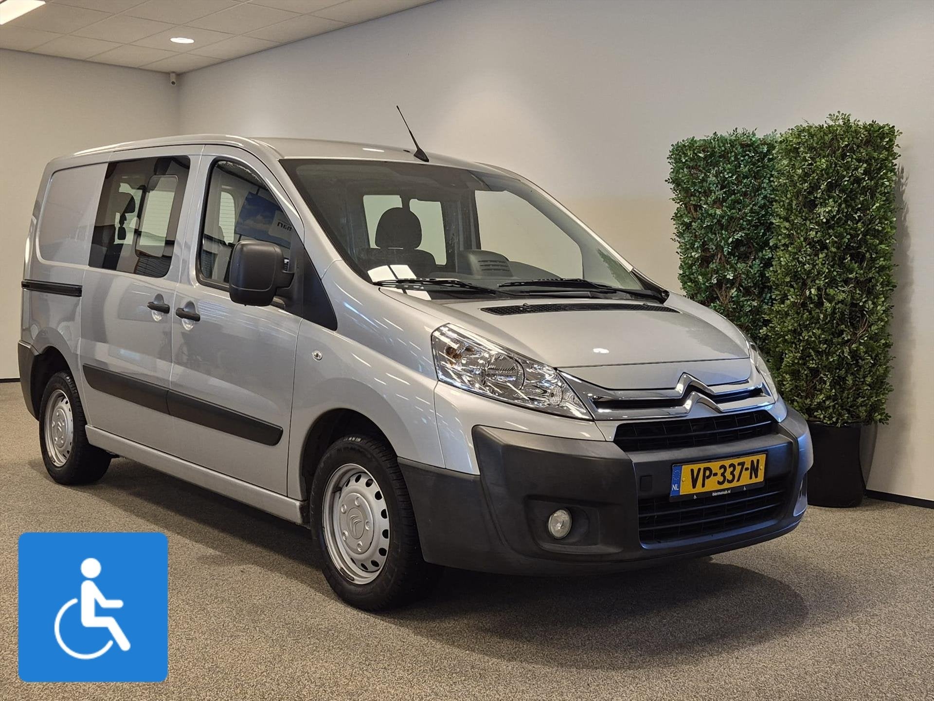 Citroen Jumpy L1H1 Rolstoelbus, Auto's, Voorwielaandrijving, Stof, Zwart, 4 cilinders